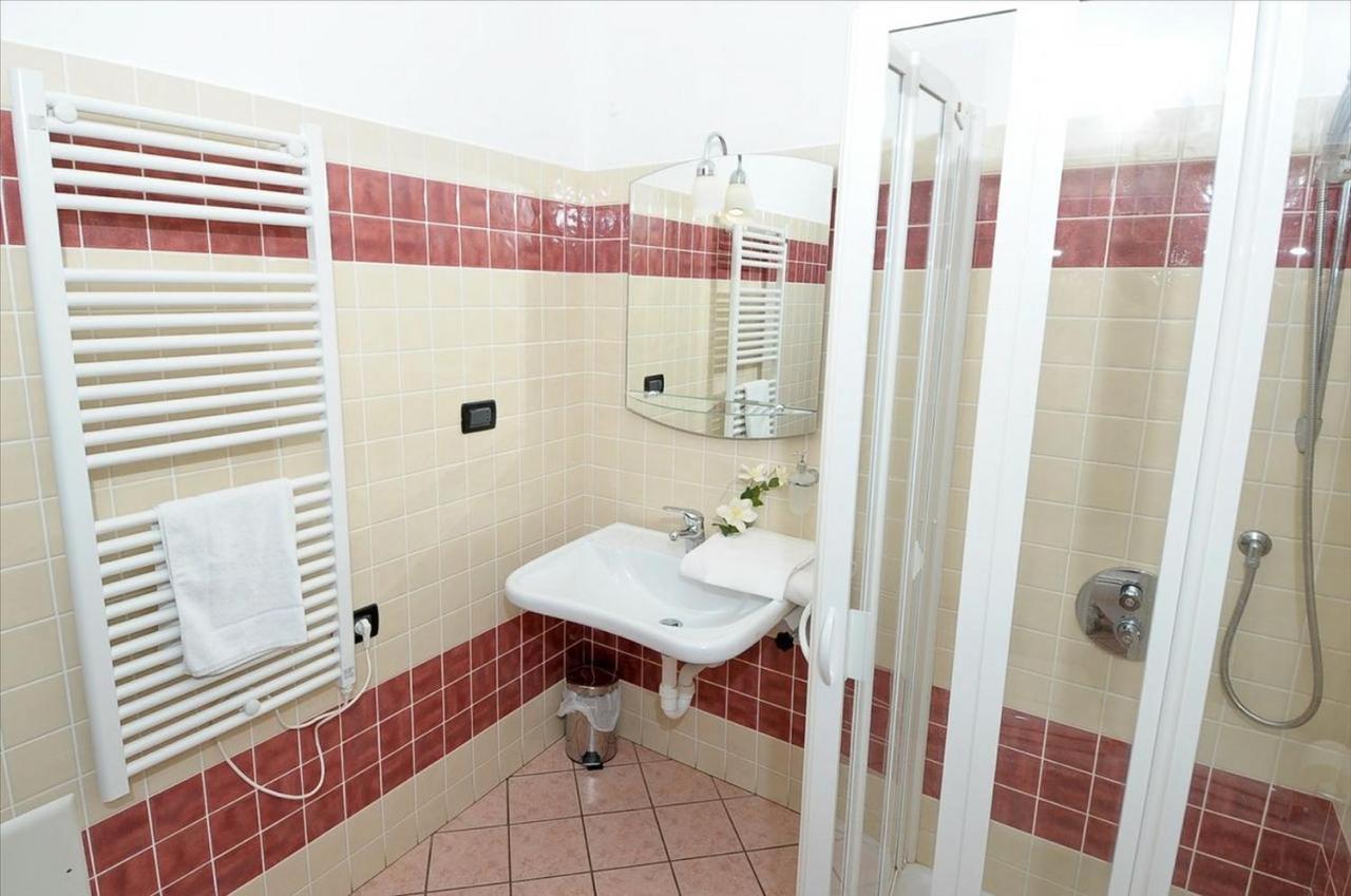 Hotel Chopin Genova Kültér fotó